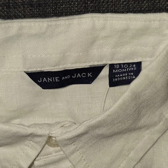 Kids Janie and Jack Button-Up Shirt White Size 18-24 Months, 1 pallet dust mark - Picture 4 of 6
